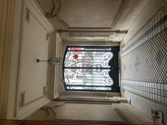 hall en bas.jpg